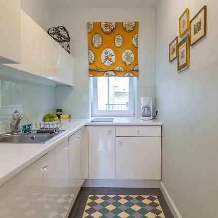 Daire Rubin At Stunning Szeroka Street *
