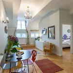 Rubin At Stunning Szeroka Street Apartamento