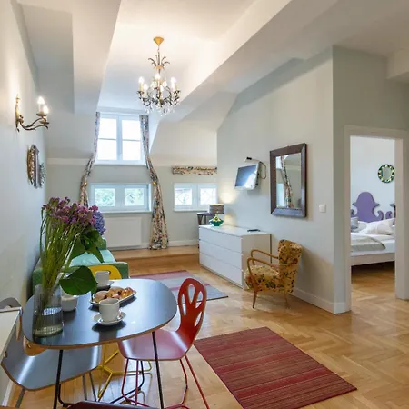 Rubin At Stunning Szeroka Street Apartment